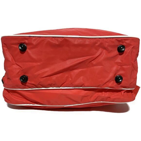 Vintage TWA Getaway Vacations Bag Carry-On Red White Adjustable Strap Zip NEW - Picture 8 of 8